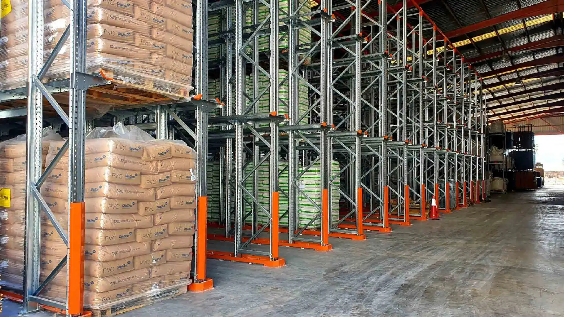 Instalación de estanterías compactas en la provincia de Cádiz